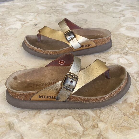 Mephisto Helen Gold Leather Thong Sandals - Picture 6 of 14
